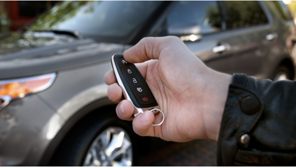 Can a car key transponder be reprogrammed or deactivated?